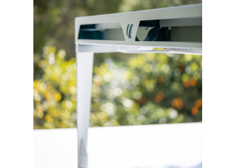 BILLARD HYPHEN IN / OUTDOOR