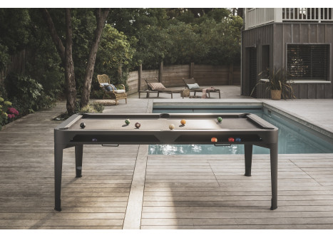 BILLARD HYPHEN IN / OUTDOOR